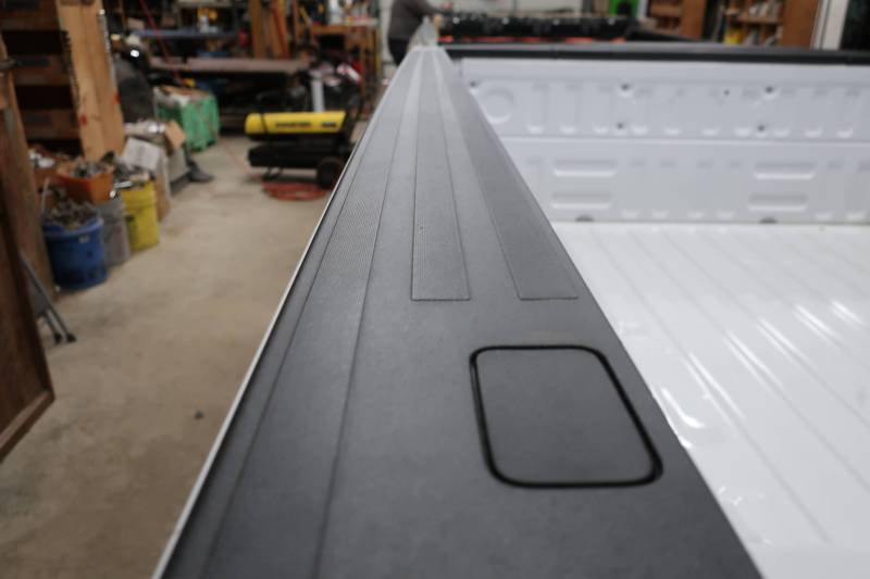 20-22 Ford F-250/F-350 Super Duty White 6.9ft Short Truck Bed - Image 7